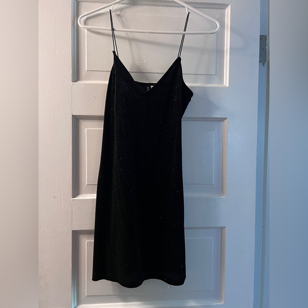 H&M black shimmering dress